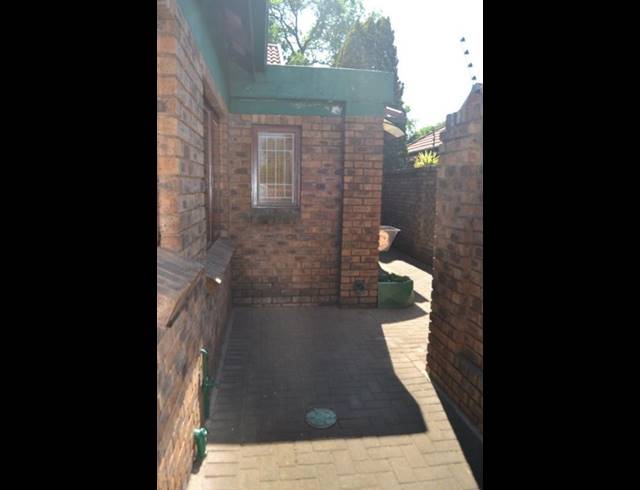 3 BEDROOM PROPERTY TO RENT IN PETERSFIELD